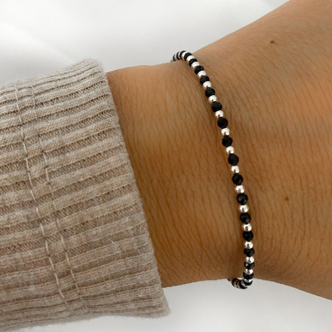 My Unique Style Black spinel edelsteen armband Sophie - 925 zilver