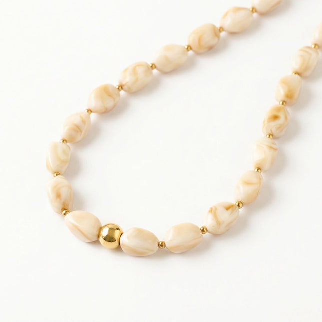 My Unique Style Bold Beads Necklace - Ivory White