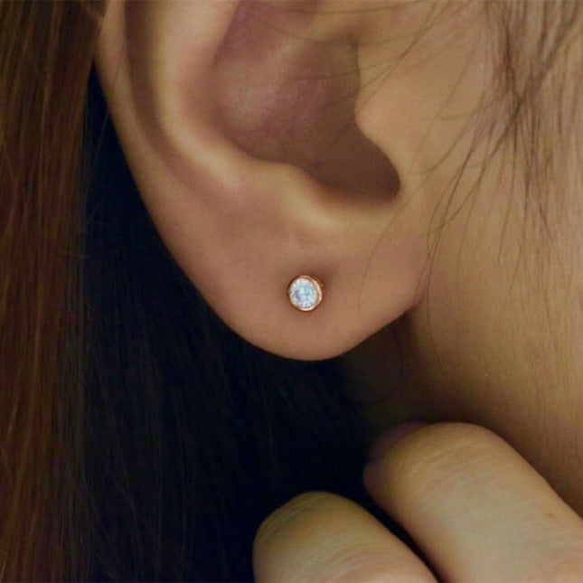 My Unique Style Diamond Bezel stud