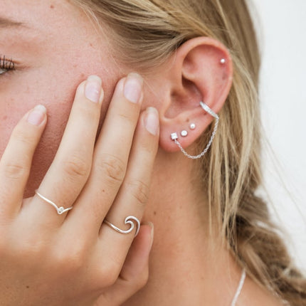 My Unique Style Earcuff Sparkly with chain - 925 zilver