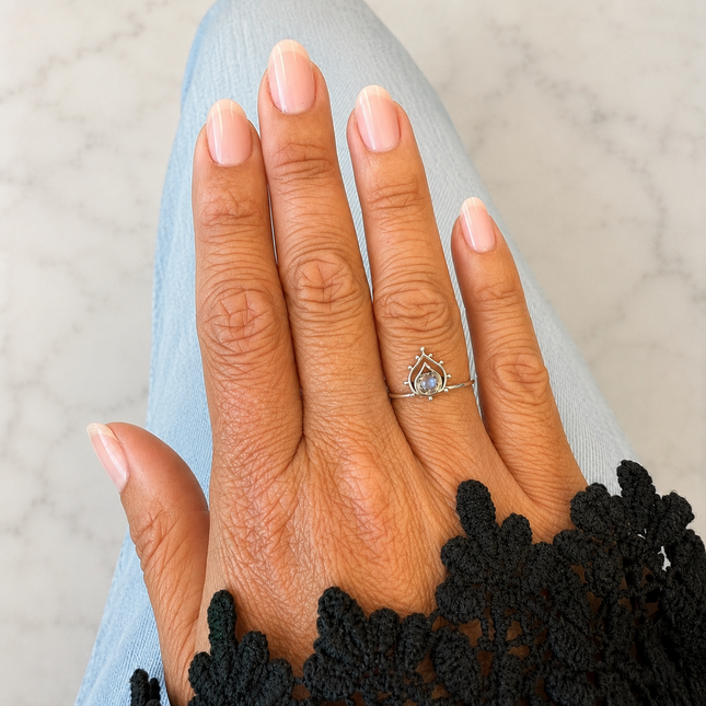 My Unique Style Maansteen ring Iva - maat 18