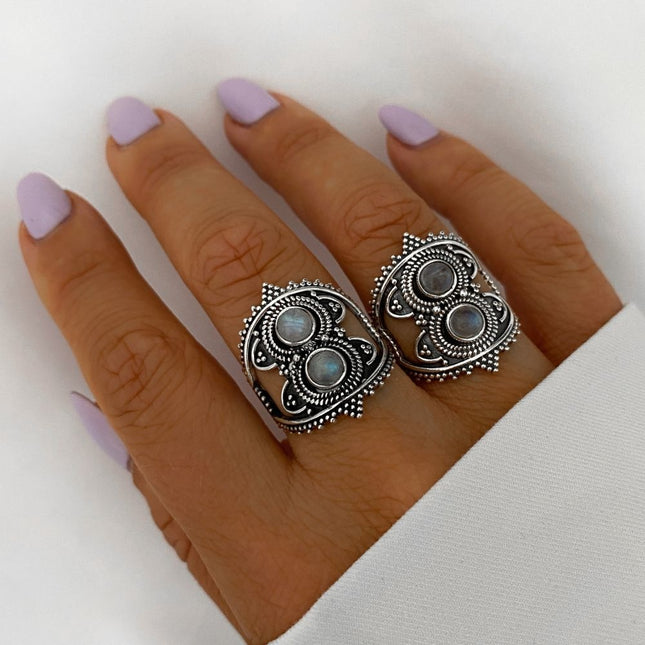 My Unique Style Moon Dreamer ring