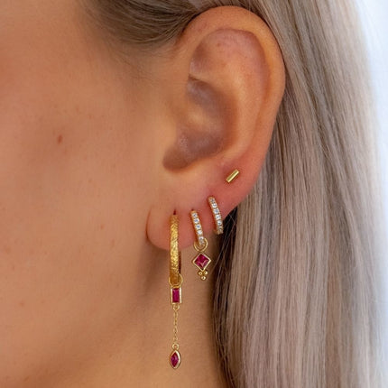 My Unique Style Pave hugging hoops - Goldplated