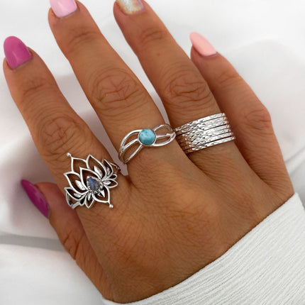 White Lotus ring - maansteen